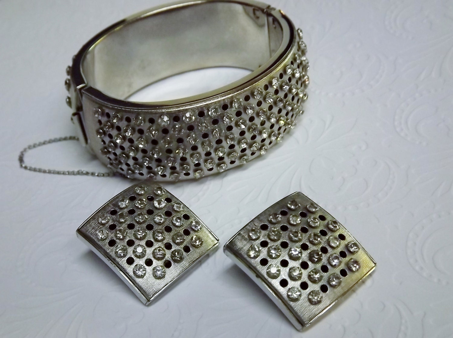 Clamper Bracelet Bold Earrings Rhinestone Vintage 1950s Jewelry