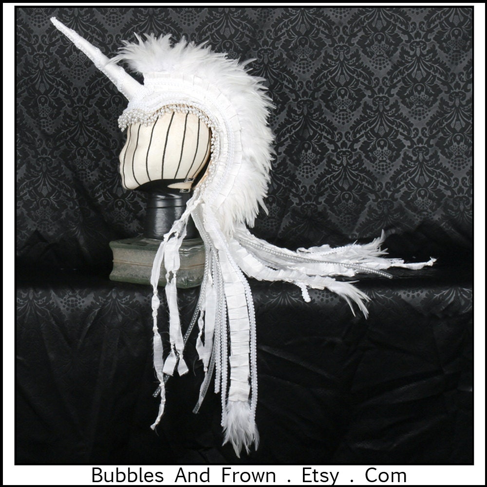 Pearly Pony Delux.... White Unicorn Mohawk with Pearls