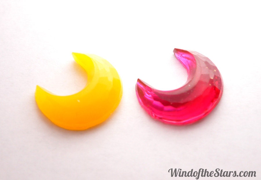 Crescent Moon Gem