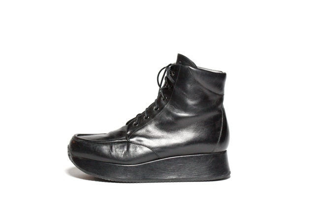 Stephane Kelian Platform Lace Up Ankle Boots 7.5
