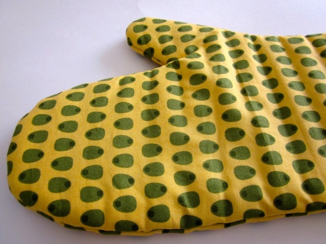 Men's Yellow Olives Oven Mitt