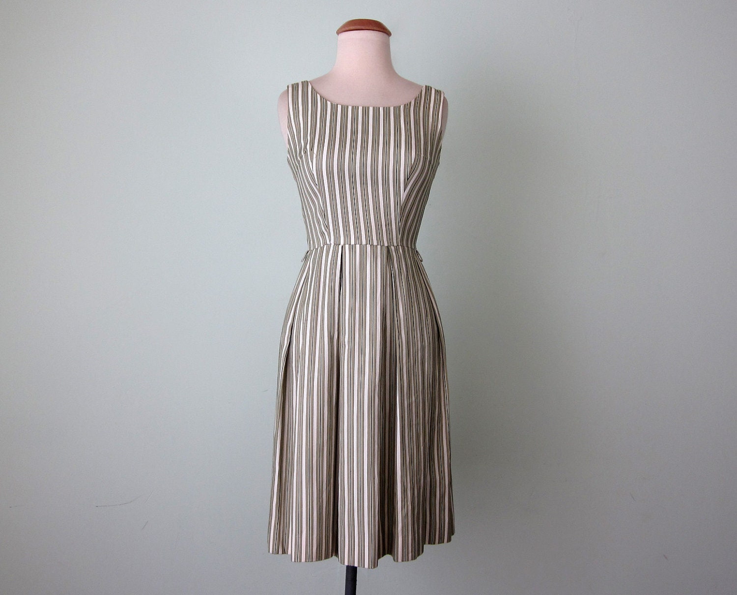 60s dress / sage green striped fit flare scoop back cotton (xs - s)
