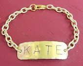 KATE Name Bracelet in Brass - Personalized Name Jewelry
