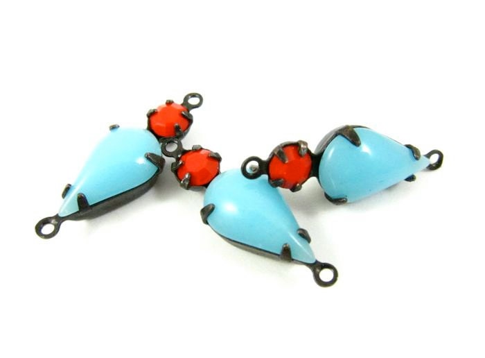 2 - 23x8mm Vintage Pear Shaped Stone and Round Rhinestone in 2 Ring 2 Stone Black Antique Brass Settings - Turquoise Blue and Opaque Red - waytobead 2 - 23x8mm Vintage Pear Shaped Stone and Round Rhinestone in 2 Ring 2 Stone Black Antique Brass Settings - Turquoise Blue and Opaque Red - waytobead
