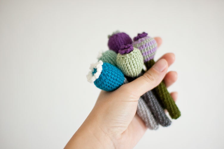 Crocheted Flower Brooch - Cotton and Wool. Playful Jewelry from My Little Garden - Made to Order - OOAK