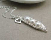 Peas in a Pod Necklace, Sterling Silver Three Pearl Peapod Necklace, family necklace, mothers, mom jewelry, best friends,