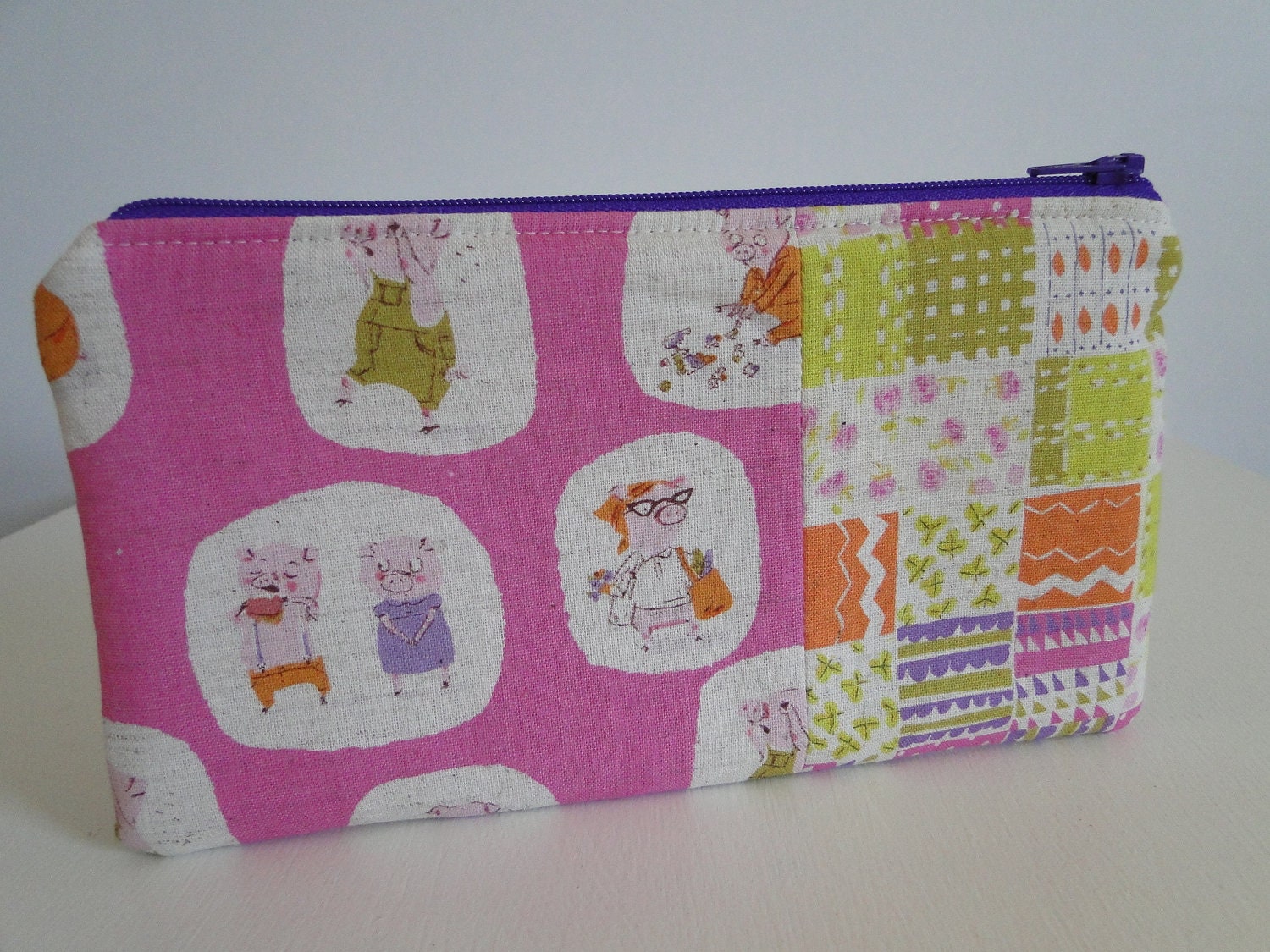 Free shipping - Medium Zipper Pouch - Piggies on pink - Nursery Versery by Heather Ross for Kokka