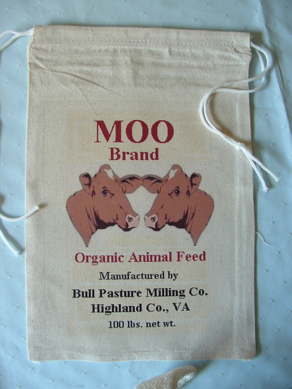 MOO Brand Organic Animal Feed, Highland Co., VA, Novelty Feed Sack Bag