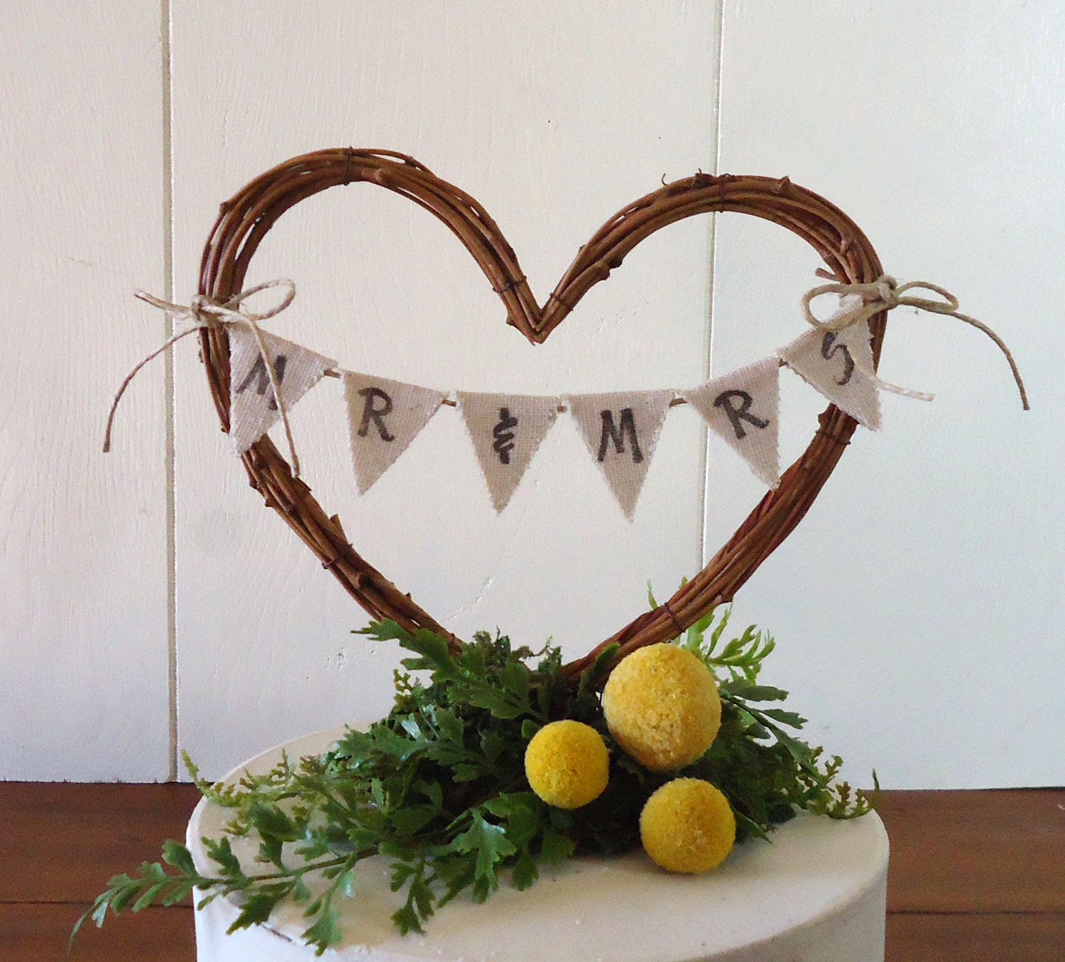 Wedding Cake Topper Rustic Heart with Banner MR & MRS - 5 in.
