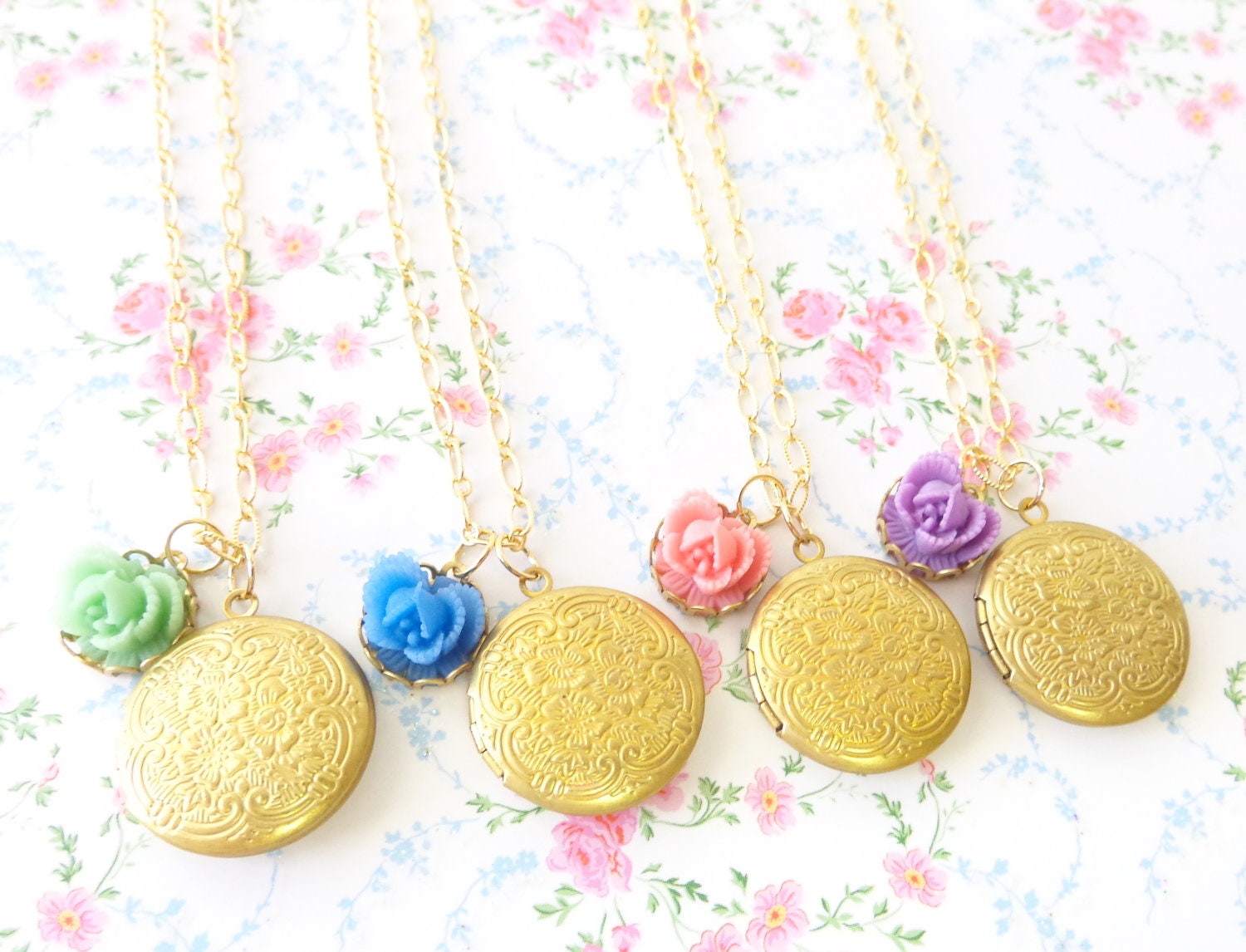 Bridesmaid Lockets - Locket Set - Round Locket Necklace - Whimsy - Bridal - Bridesmaid