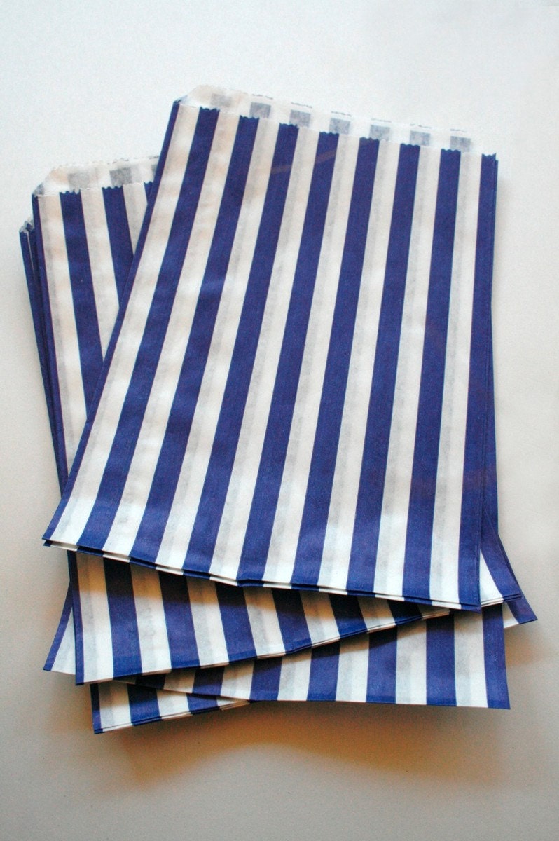 Set of 100 - Traditional Sweet Shop Blue Candy Stripe Paper Bags - 5 x 7 New Style