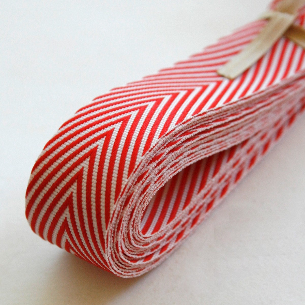 Chevron Twill Herringbone Ribbon - Red and White 3/4 Inch Width - Packaging and Gift Ribbon
