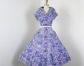 1950s Dress - Vintage 40s 50s Dress - Lavender Pink Blue Roses Cotton Day House Dress XL - Brentwood