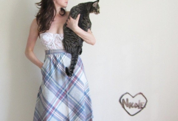 librarian tartan skirt . 1960 wool plaid high waist .extra small.small.xs .sale