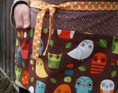 Teacher Utility Apron-Garden Apron, Mod Owls in Funky Retro Colors w/ Orange Dots for Craft Shows, Teacher Gift, I Pad Apron, Vendor Apron