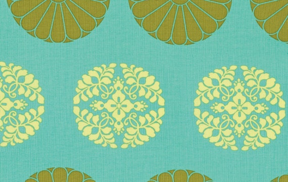Pressed Flowers in Meadow from Cameo by Amy Butler - Fat Quarter