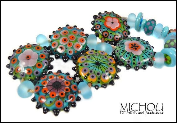 True L.O.V.E - Glass Art by Michou