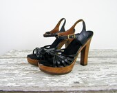 1970s platforms / 70s wood platforms / 70s Open Toe Knotted Sandal Platforms