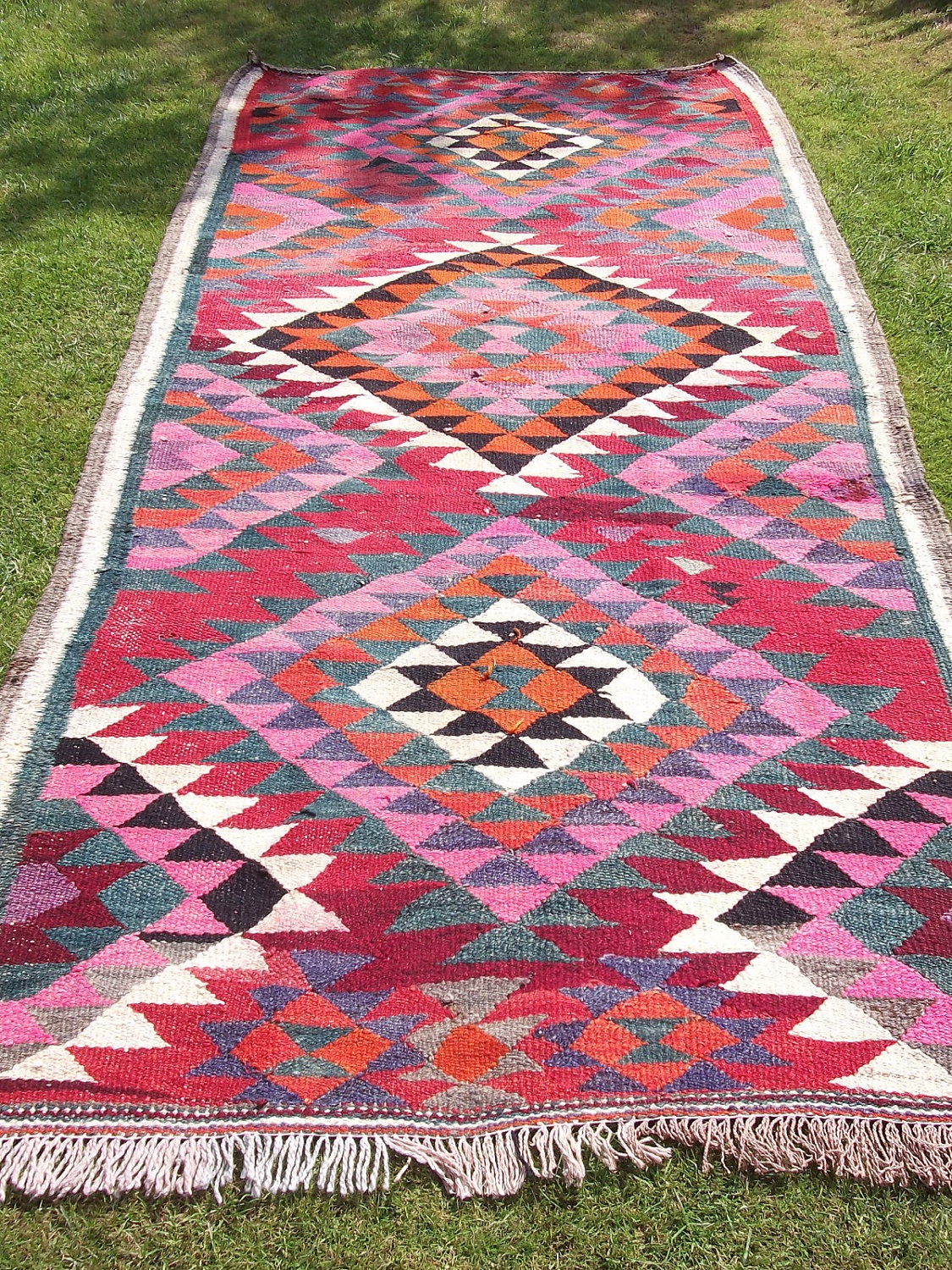 Vibrant Woven Persian Kilim. 8 ft x 4 ft. Bright Wool Rug/Kilim/Carpet Runner. Afghanistan.