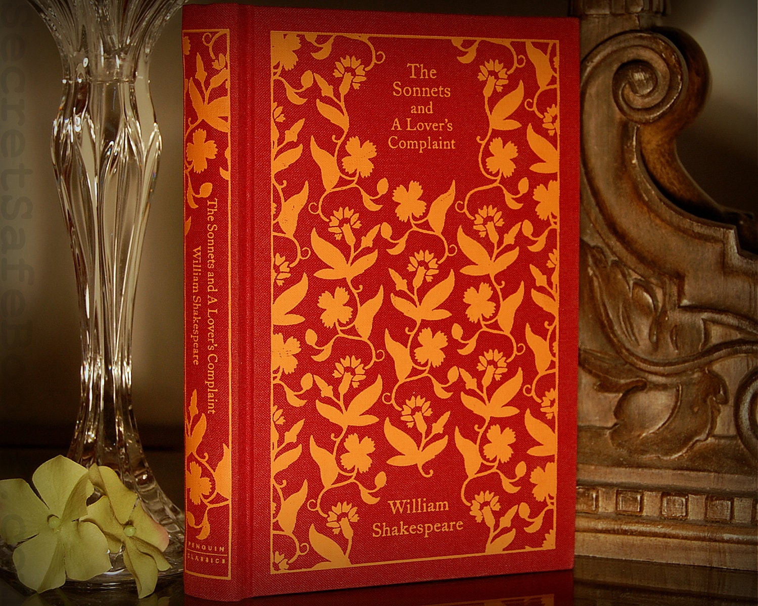Hollow Book Safe with Heart (SHAKESPEARE Sonnets and A Lover's Complaint)