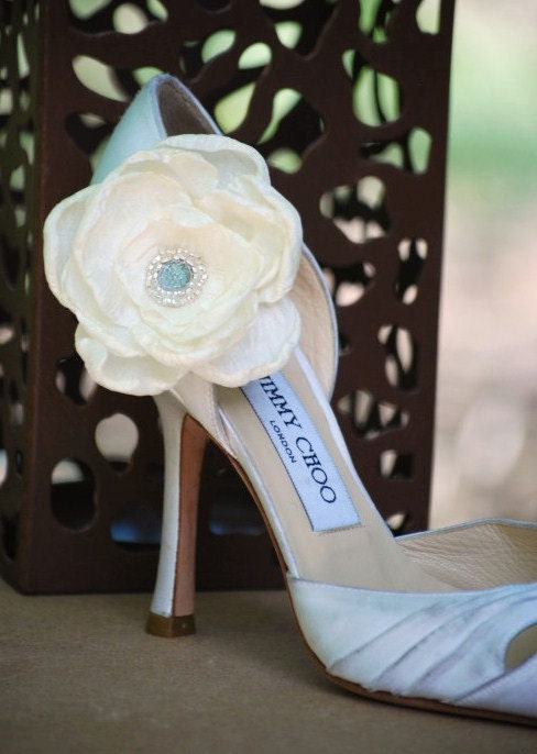 Shoe Clips Ivory / Pure White / Olive / Fuschia Silky Flower & Silver Beaded Center. Bride bridal couture, winter fashion, feminine bling