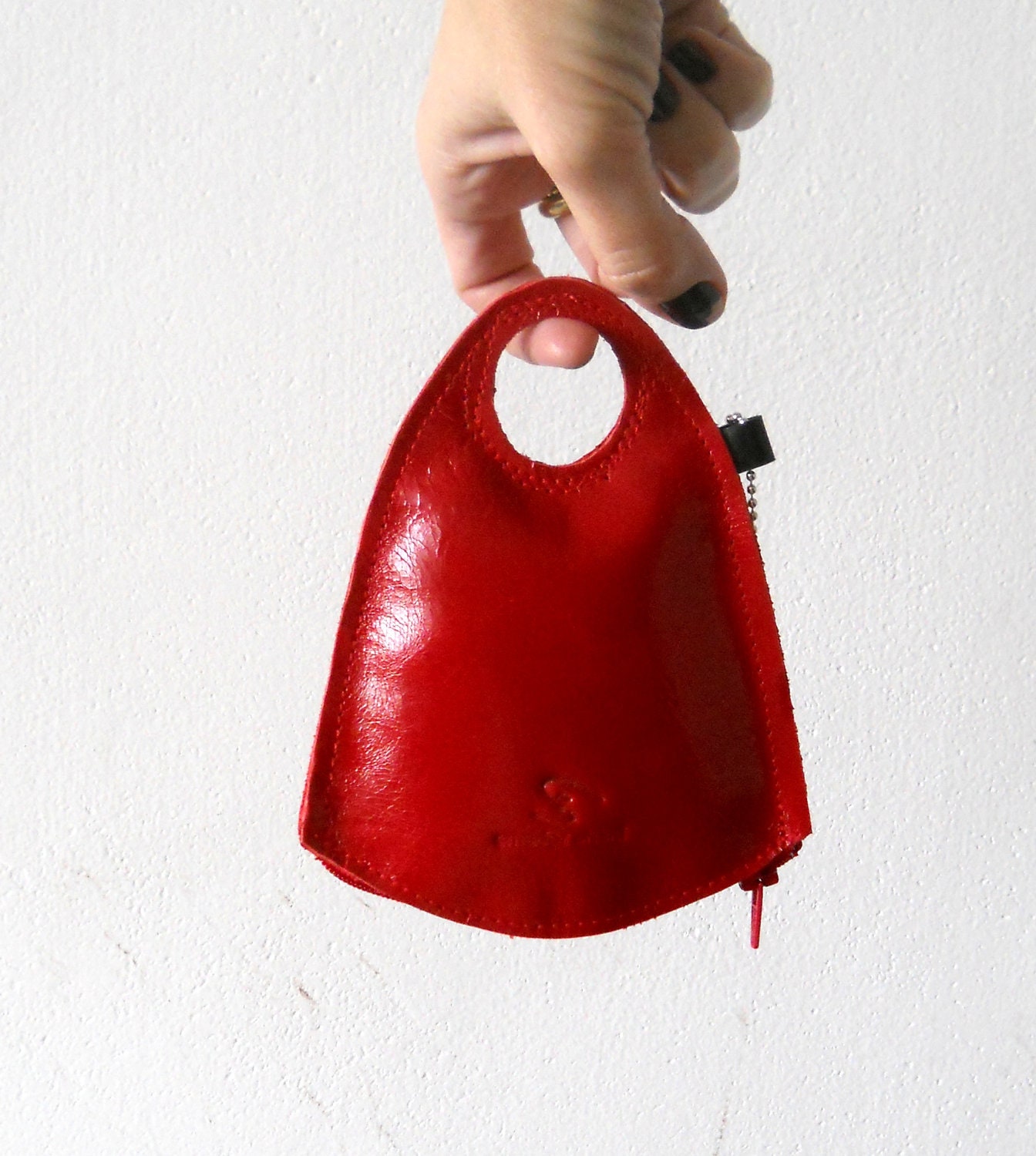 Finger wallet -  the perfect gift - Red