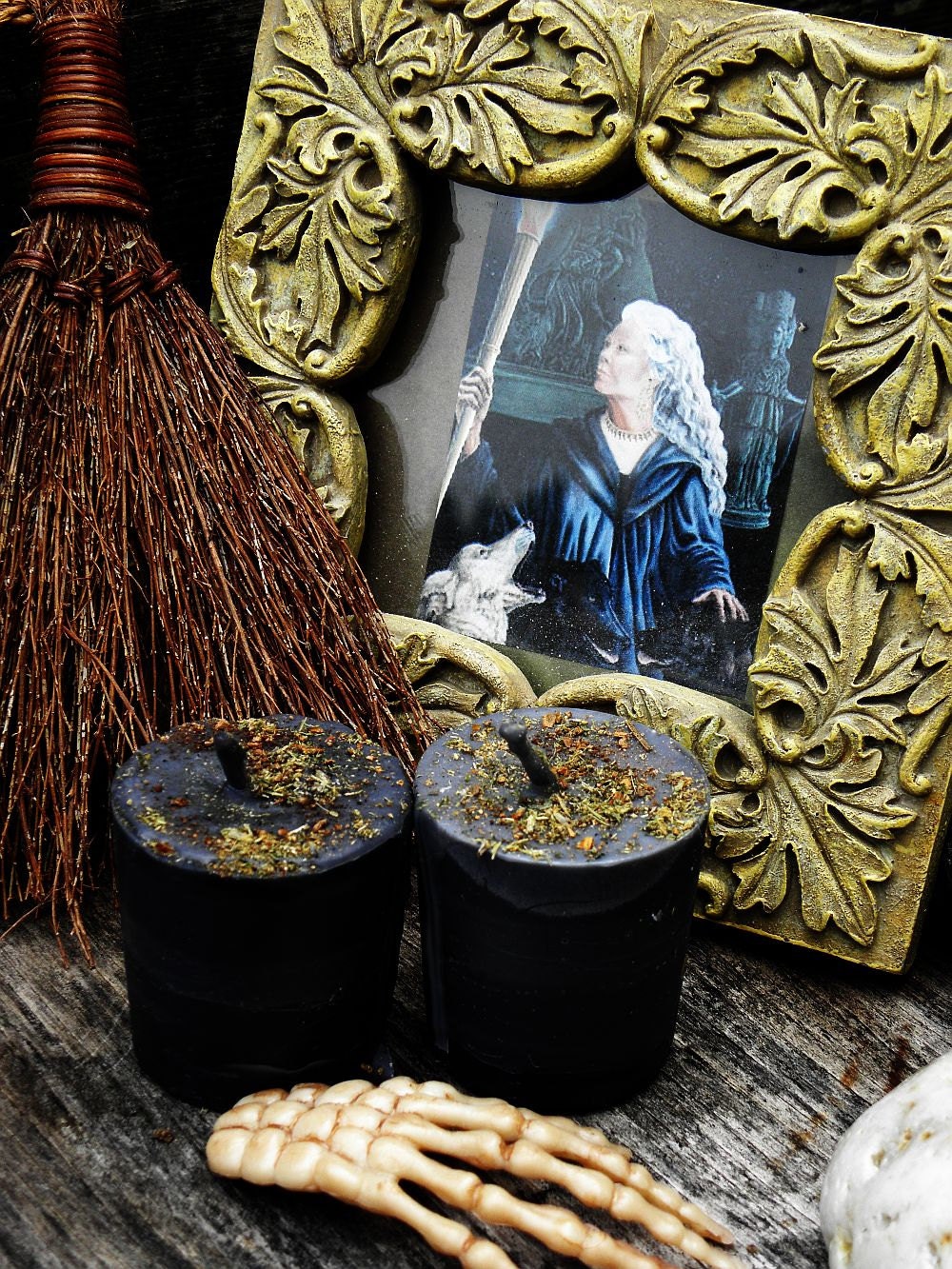 2 Loaded Spell Candles - Hekate Goddess of the Mysteries Soy Votives for Protection, Divination, Spellwork, Direction