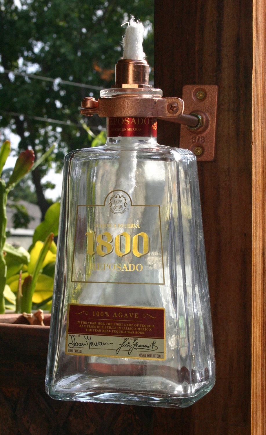 1800 Reposado Tequila Tiki Torch / Oil Lamp including bottle and Hardware 1L.