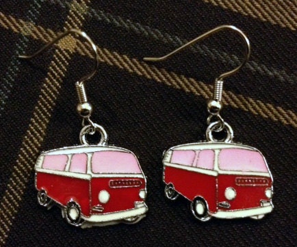 Bay Window Bus Earrings - Red With Pink