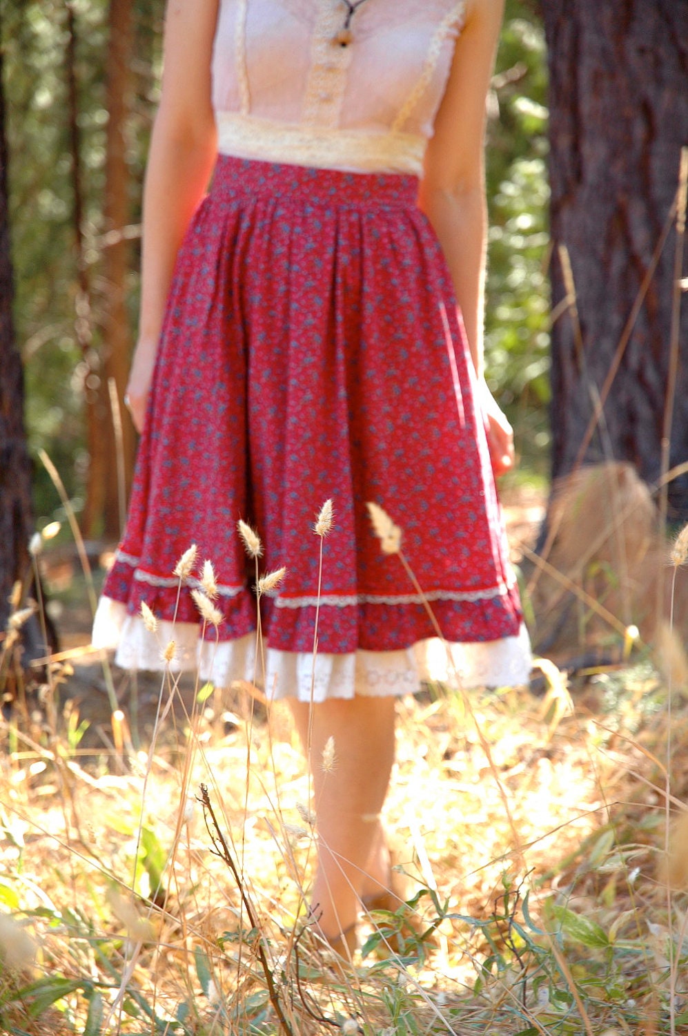 Gunne Sax Style Prairie Skirt... 1970s Calico Skirt... 100% Cotton... RASPBERRY PICKING SKIRT (25 Inch Waist)