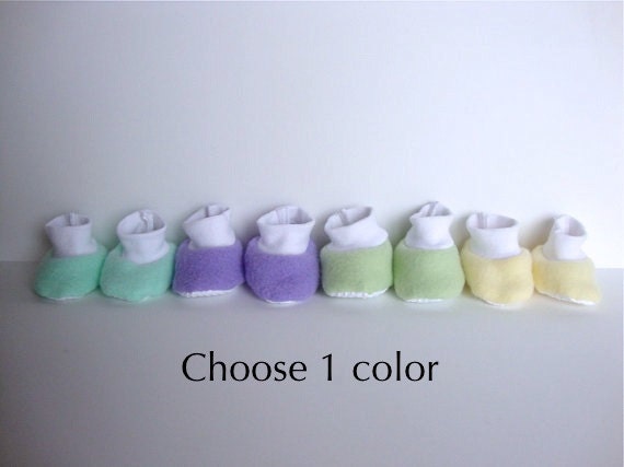 Bitty Baby Clothes 1 PAIR  Booties fits 15 Inch Dolls/Bitty Twins