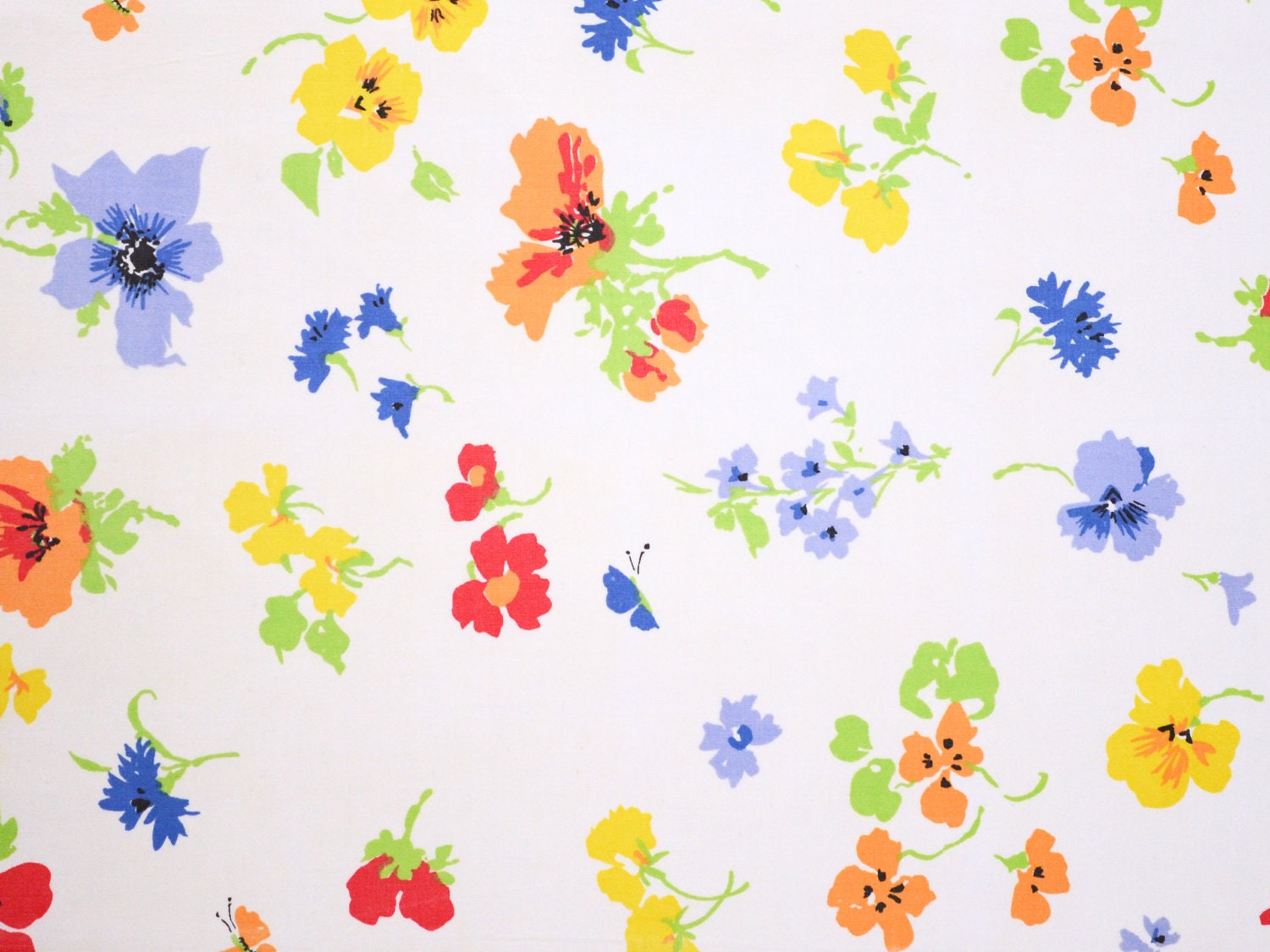 Multi Pansies Vintage Sheet - Fat Quarter (FM010)