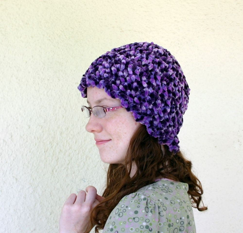 Purple crochet hat adult women teen thick beanie scalloped edge variegated violet rope bulky yarn fuzzy cap warm winter wear fashion