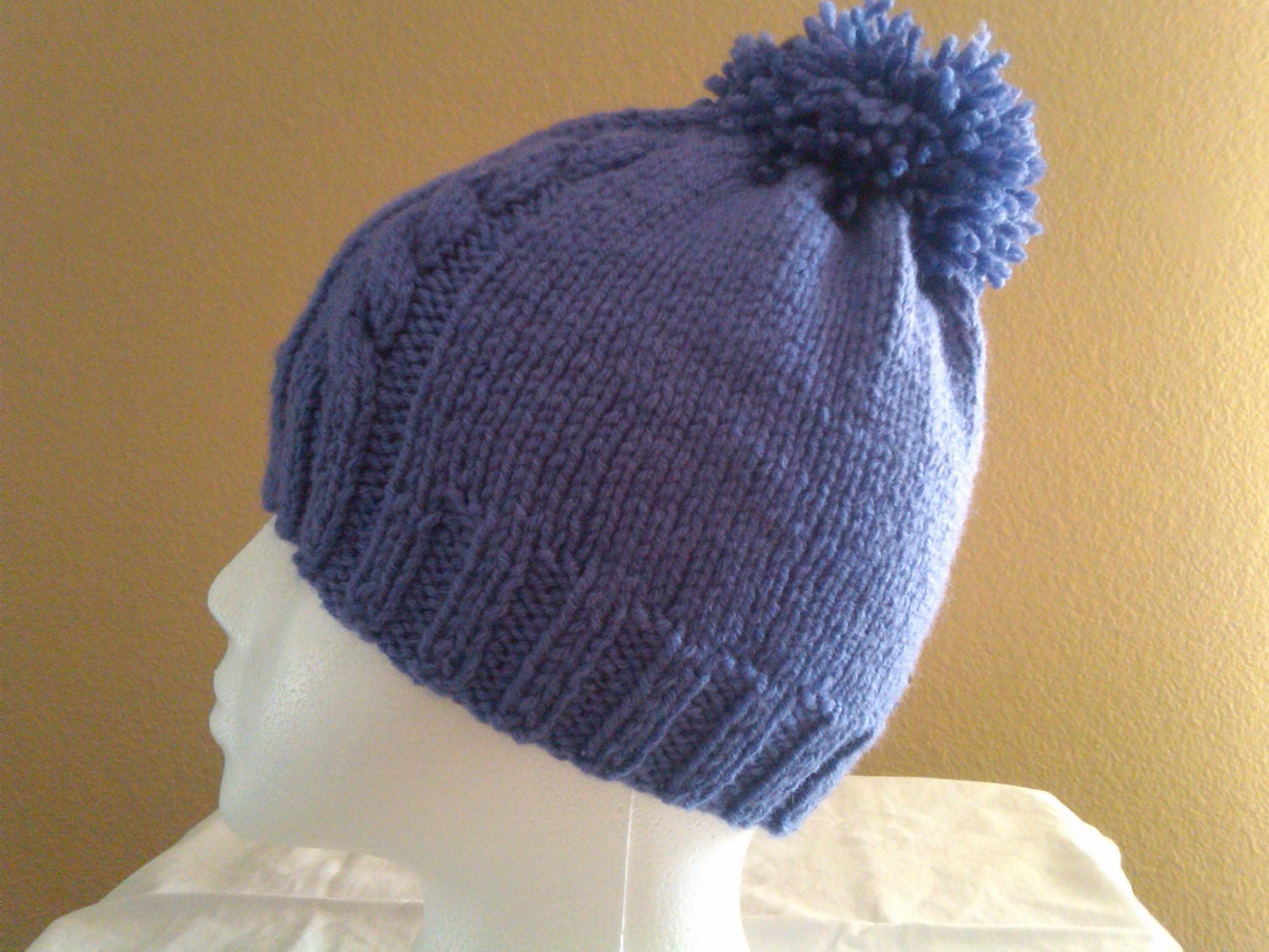 PomPom - a handknit beanie