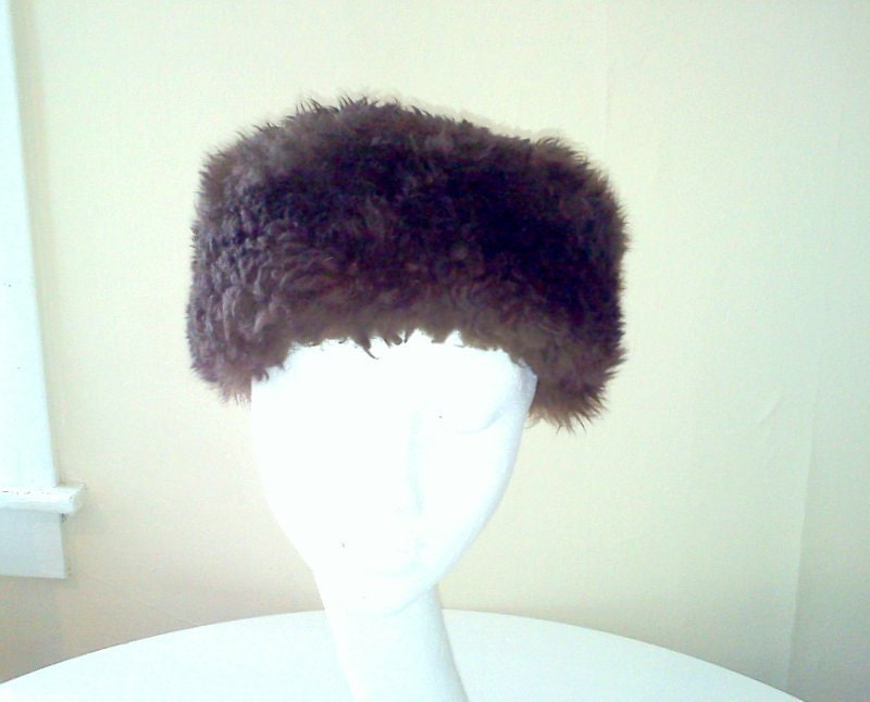 vintage shearling hat / babushka / chocolate brown hat / 1970s 70s / sheepskin / vintage fur