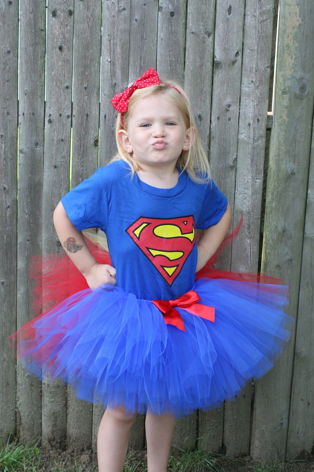 Superman / Supergirl TuTu - Perfect for your Superhero Princess (Newborn to 5T)