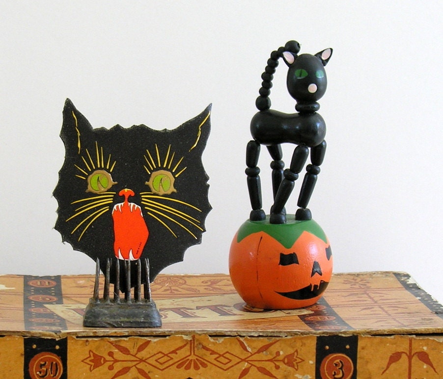 Black Halloween Cat Vintage Sticker Gummed Seal