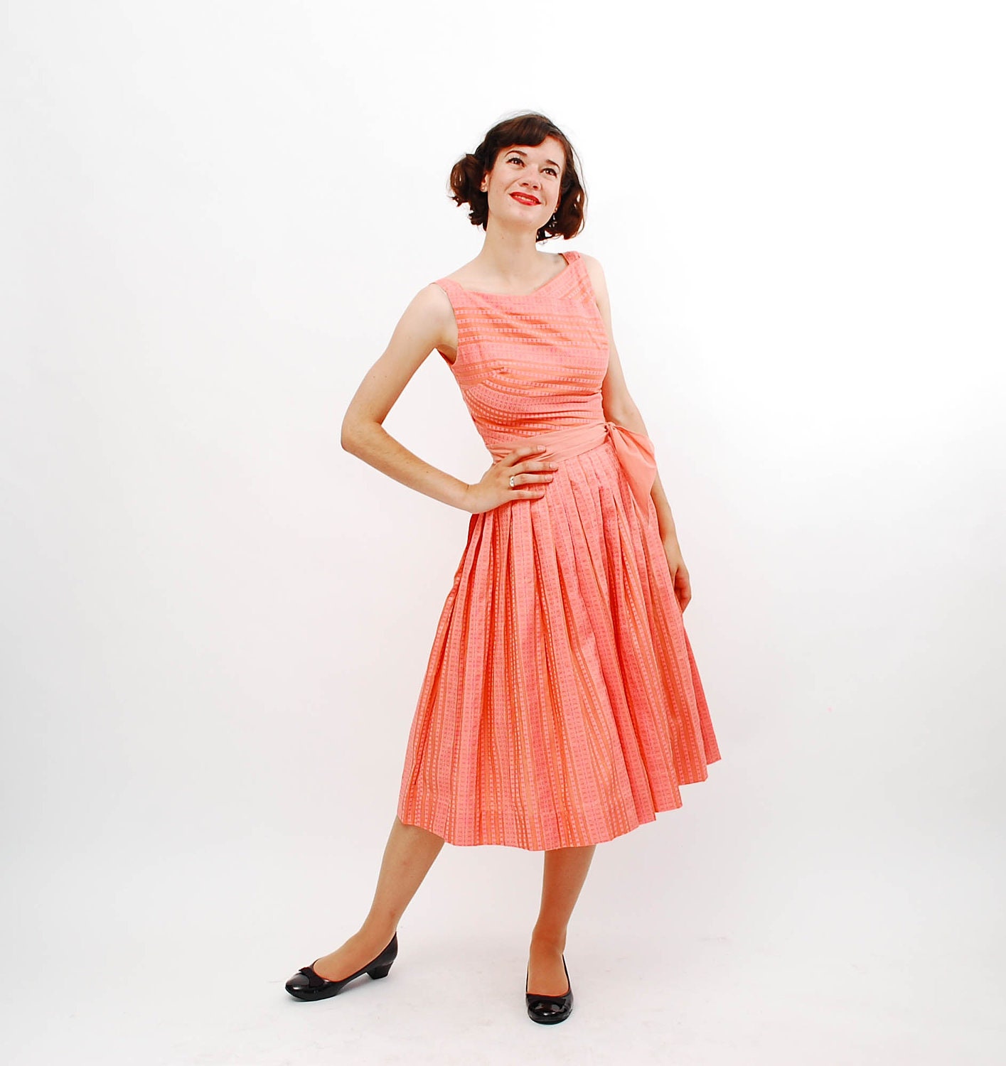 sale - Vintage 1950s Dress - 50s Summer Outfit - Coral Pink Geometric Stripe