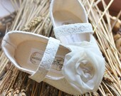 Baby Girl Shoes Toddler Shoes Soft Soled Shoes Wedding Shoes Flower Girl Shoes Spring Shoes Summer Shoes Cream Lace Shoes- Juliana