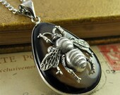 Silver Ox Black and Grey Agate Gemstone Pendant Necklace with Bee Vintage Style