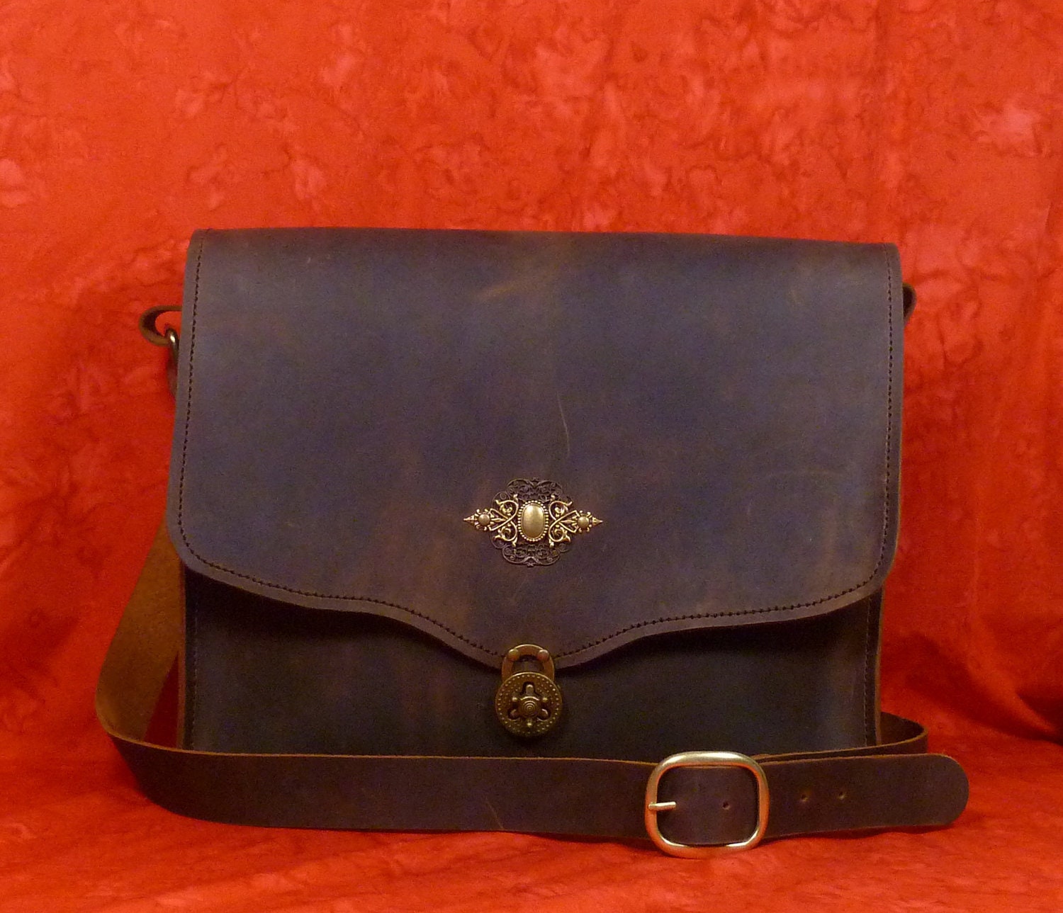 Steampunk messenger bag in distressed dark brown leather B009