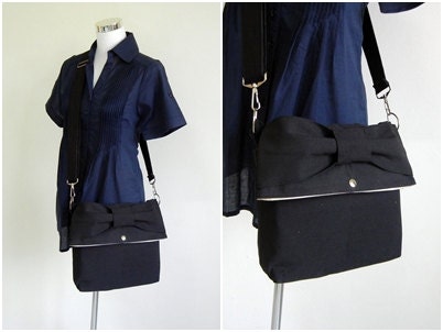 NEW -  Flip Top Nadya Bag in Black With  Adjustable Strap ( Ready To Ship)