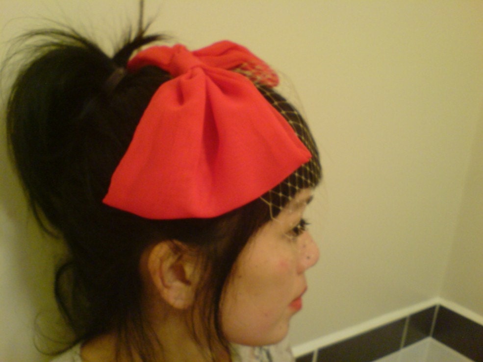 Retro Pin Up Red Bow Fascinator/Headpiece with Veil - 'Minx'
