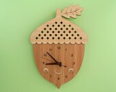 Happy Acorn Clock: Wood Bamboo Acorn Clock Kawaii Kitchen Office Decor
