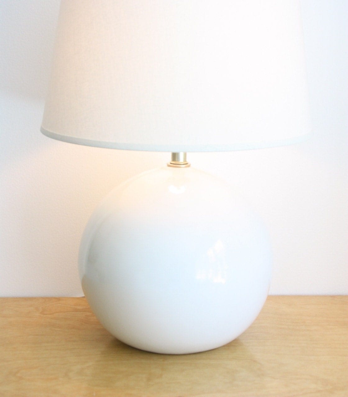 Porcelain Table Lamps on Vintage White Ceramic Ball Table Lamp By Estateeclectic On Etsy