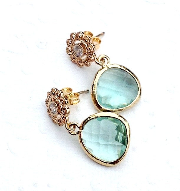 Blue dangle earrings Bridesmaid earrings Filigree post earrings with a gorgeous faceted blue green glass drop Stud earrings