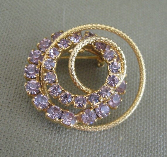 Vintage Purple Rhinestone Clustered Circle Brooch