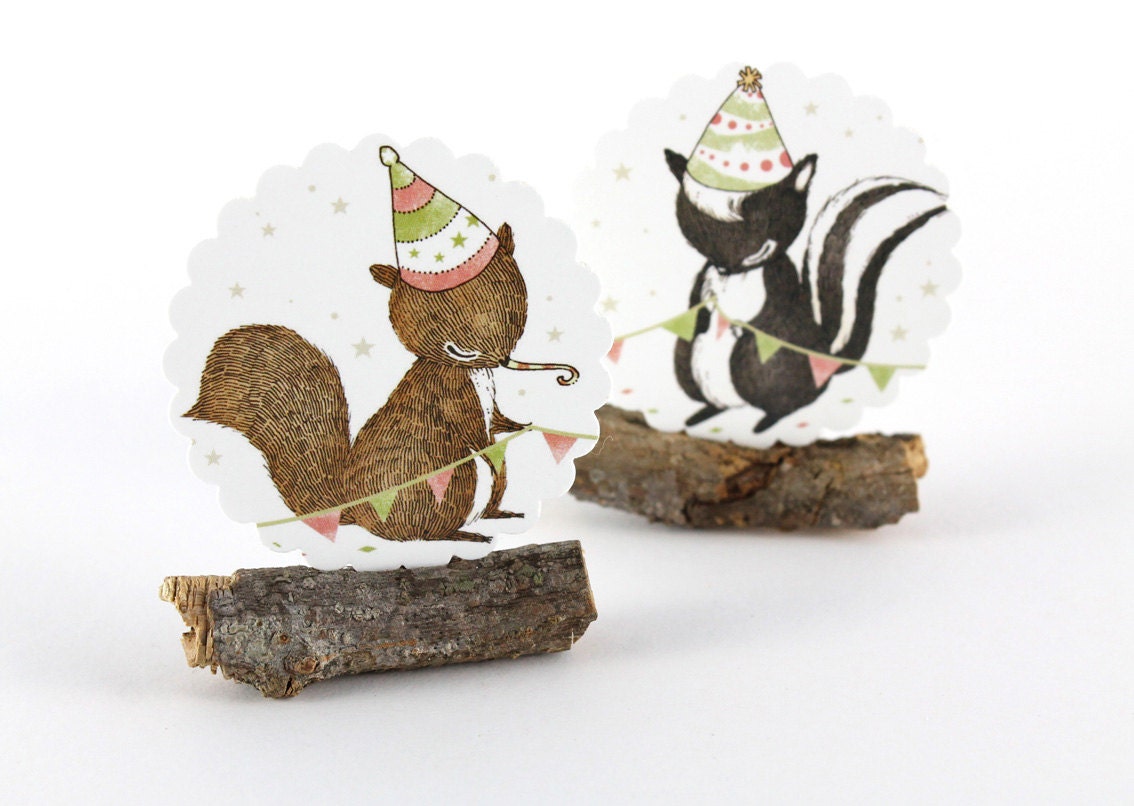20 Stickers - Squirrel & Skunk Party