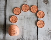Light salmon vintage wood coaster set