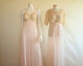 Vintage 1960s 1970s Peignoir / Van Raalte / Pink Double Nylon Chiffon Lace / Trousseau / M